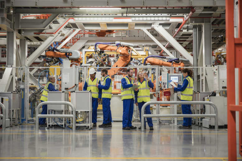 Training Pendesainan Program Corporate Social Responsibility dan Community Development pada Industri Sektor Migas secara Efektif dan Berkelanjutan